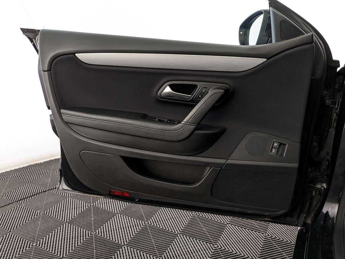 Фольксваген Пассат ЦЦ б/у, 2012, Механическая. Фото: #14