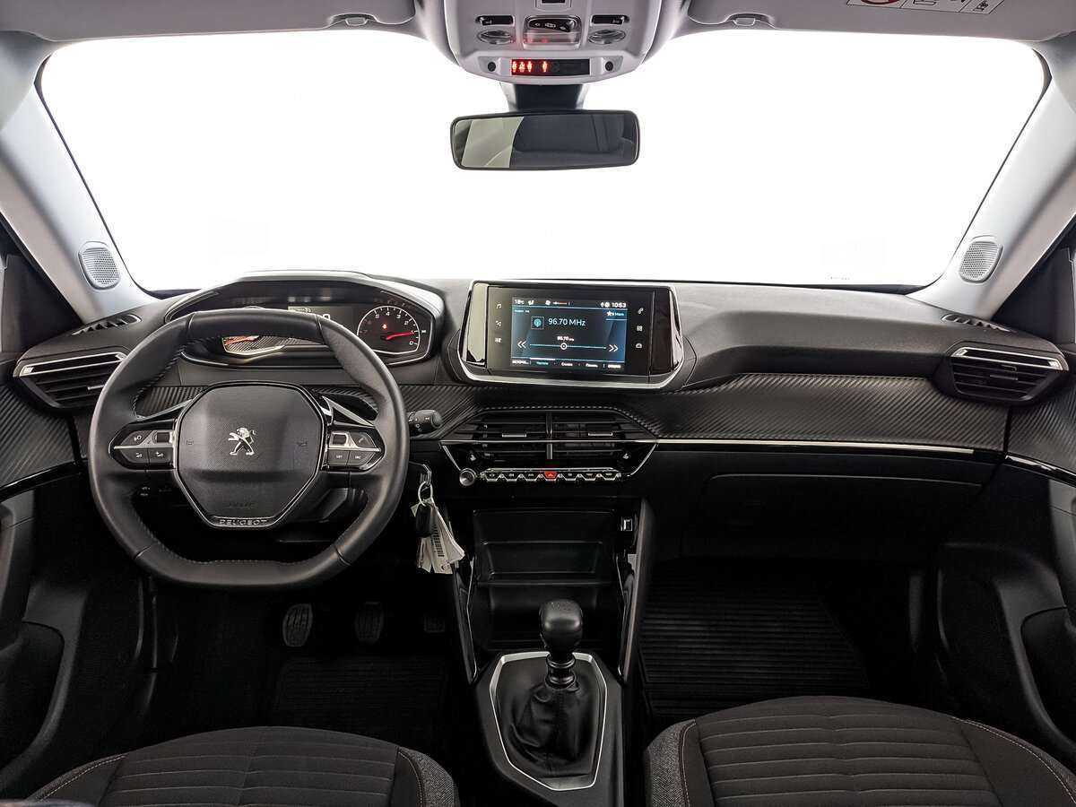 Пежо 2008 б/у, 2021, Механическая. Фото: #9