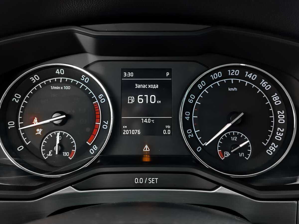 Шкода Суперб б/у, 2019, Роботизированная. Фото: #11