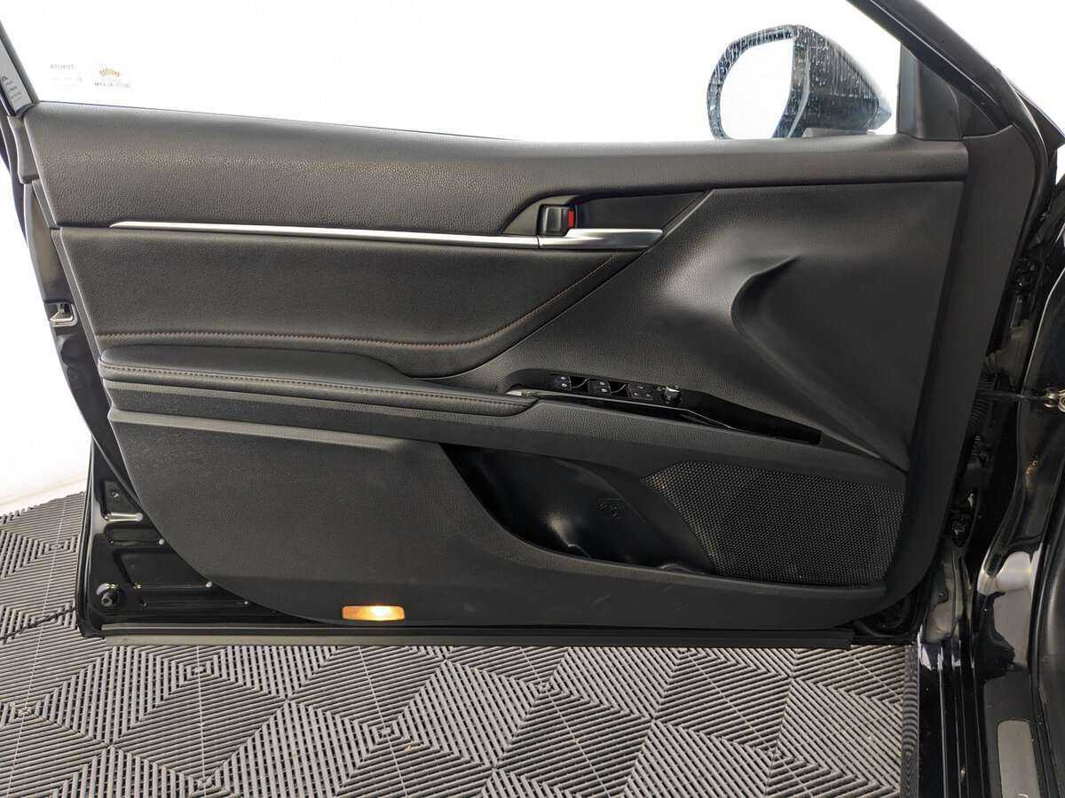 Тойота Камри б/у, 2019, Автоматическая. Фото: #14