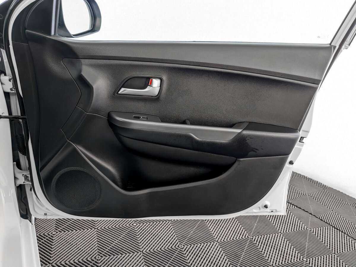 Киа Рио б/у, 2016, Механическая. Фото: #18