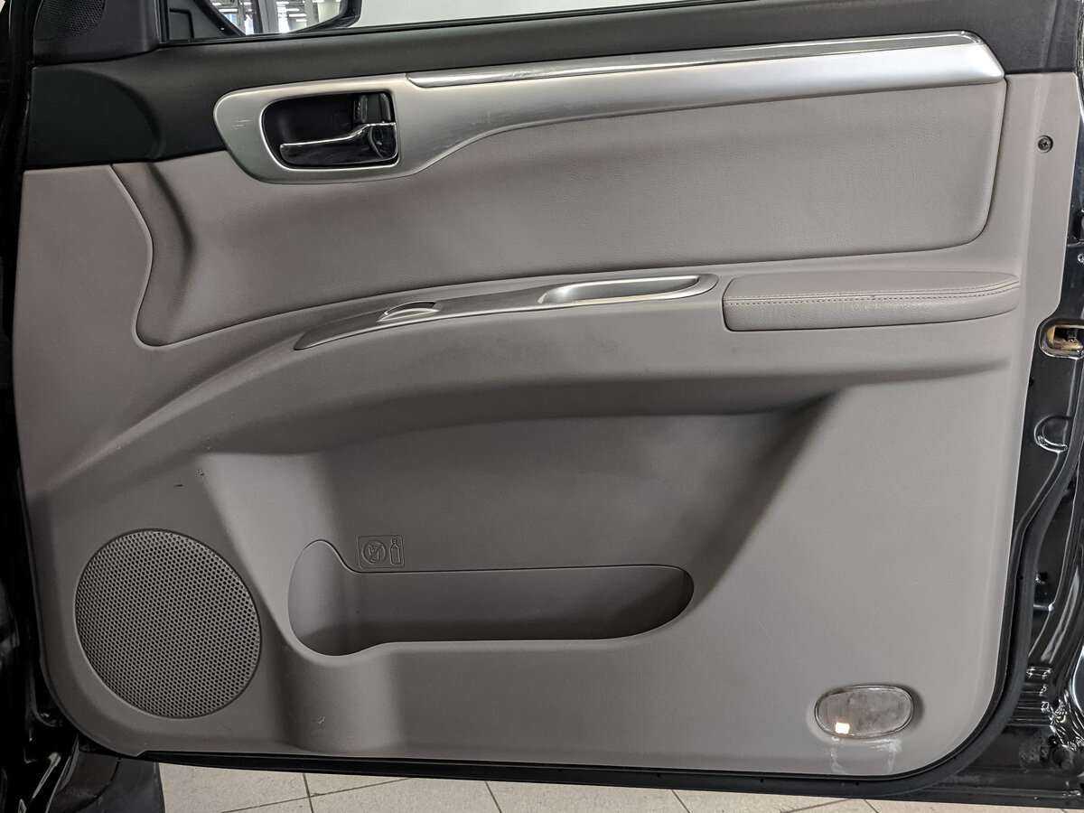 Митсубиши Паджеро Спорт б/у, 2012, Автоматическая. Фото: #20