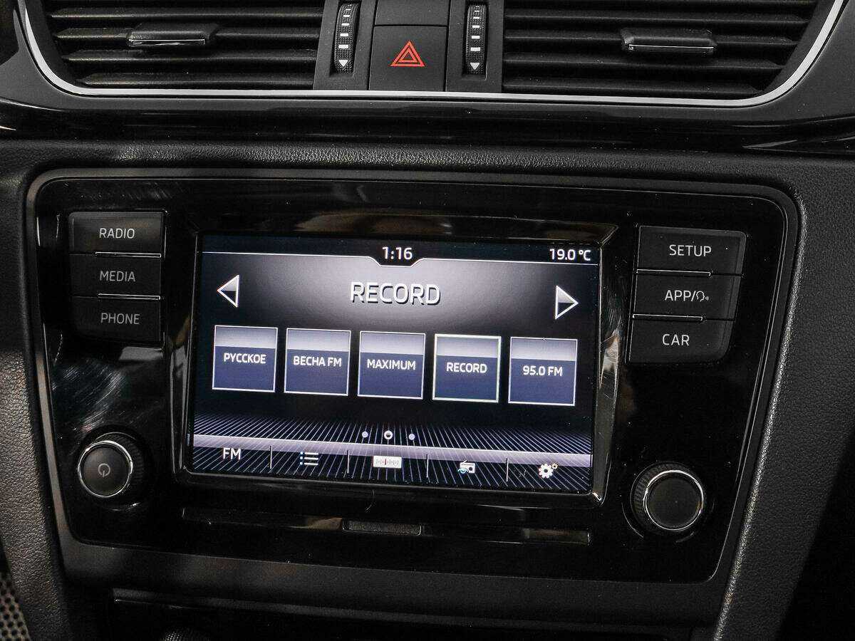 Шкода Рапид б/у, 2019, Роботизированная. Фото: #12