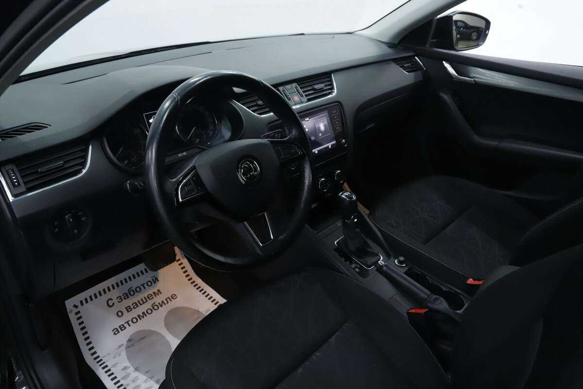 Шкода Октавия б/у, 2019, Роботизированная. Фото: #7