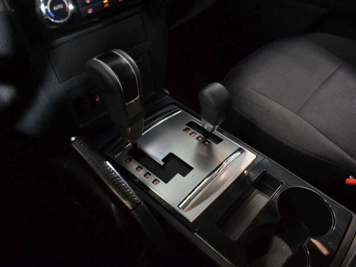 Митсубиши Паджеро б/у, 2015, Автоматическая. Фото: #16