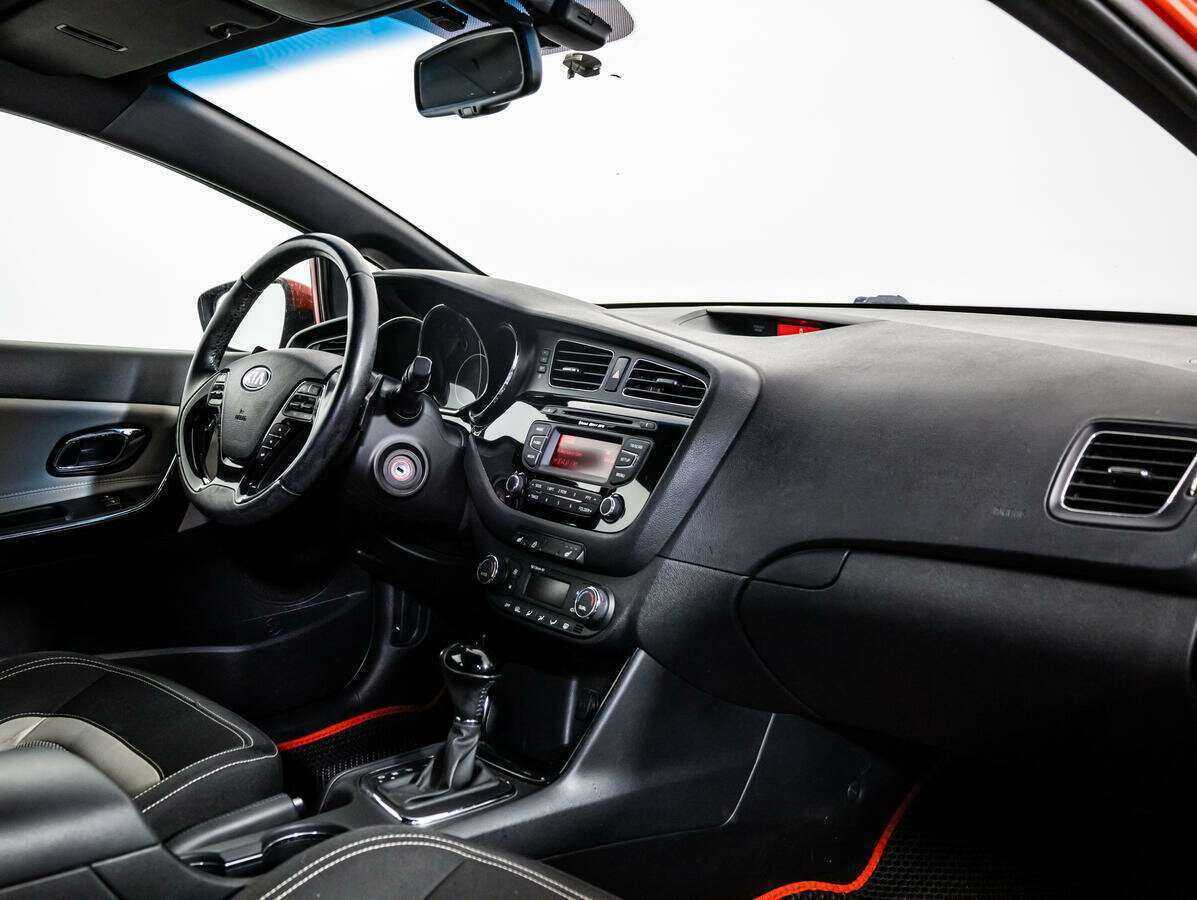 Киа Сид б/у, 2014, Автоматическая. Фото: #8