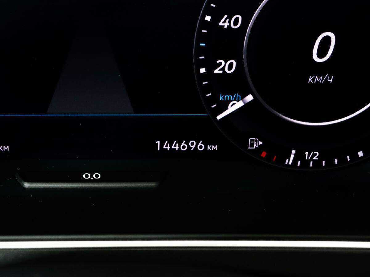 Фольксваген Тигуан б/у, 2018, Роботизированная. Фото: #19