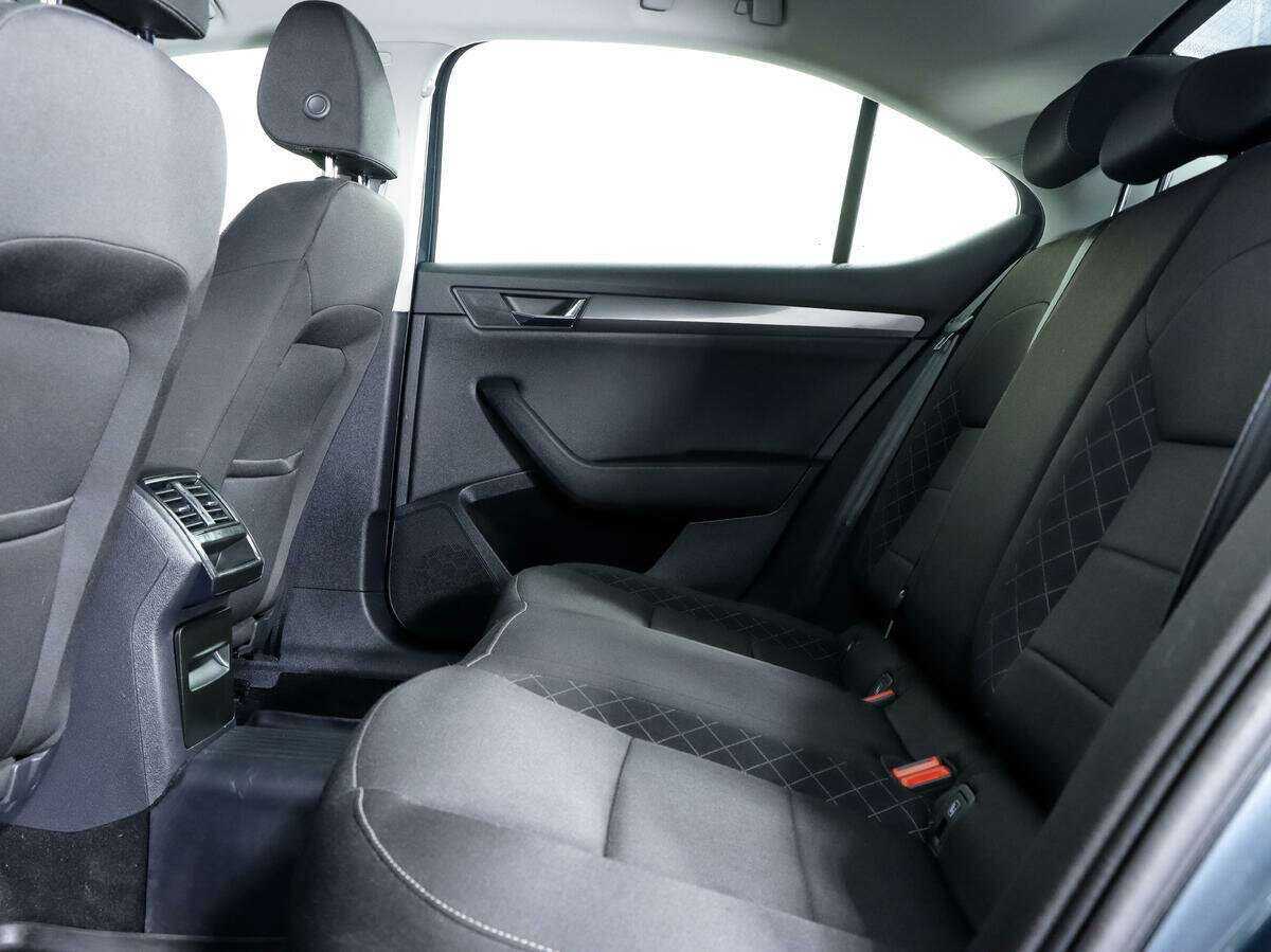 Шкода Суперб б/у, 2018, Роботизированная. Фото: #8