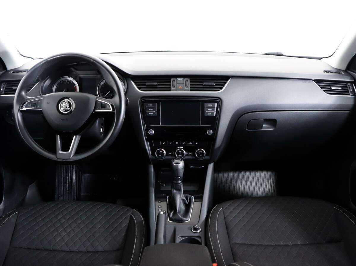 Шкода Октавия б/у, 2017, Автоматическая. Фото: #7