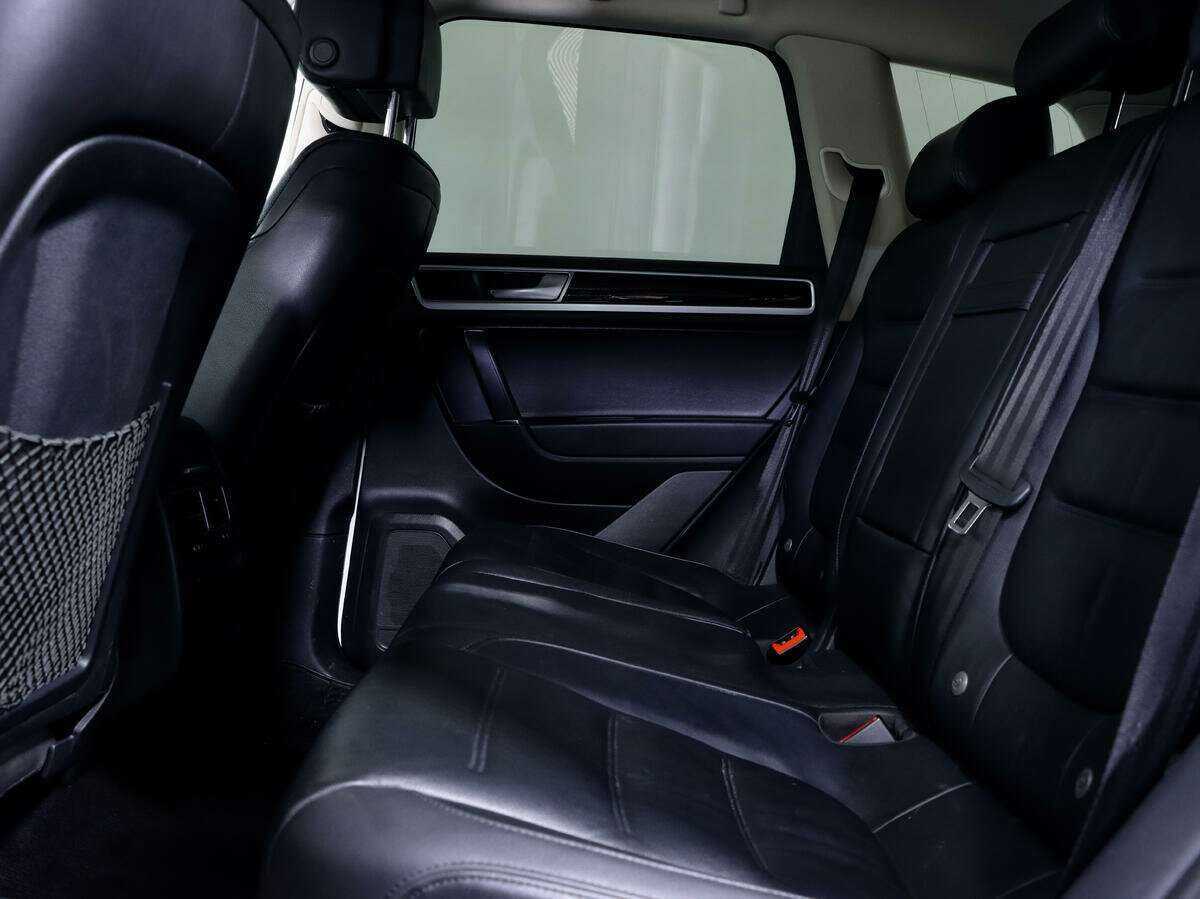 Фольксваген Туарег б/у, 2016, Автоматическая. Фото: #8