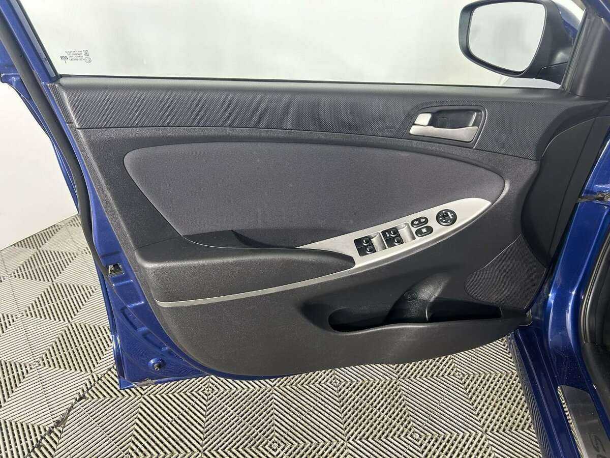 Хендай Солярис б/у, 2016, Автоматическая. Фото: #7