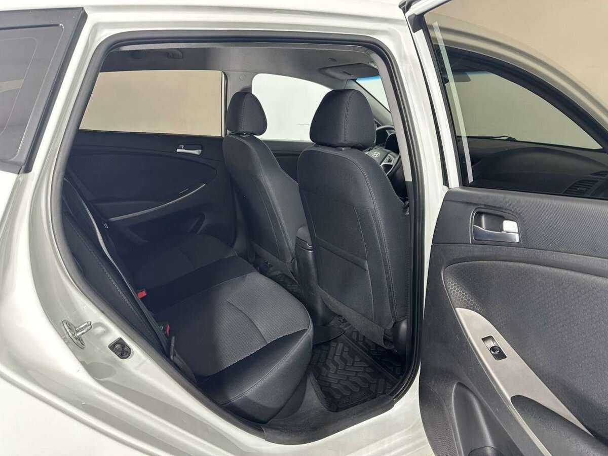 Хендай Солярис б/у, 2016, Автоматическая. Фото: #15