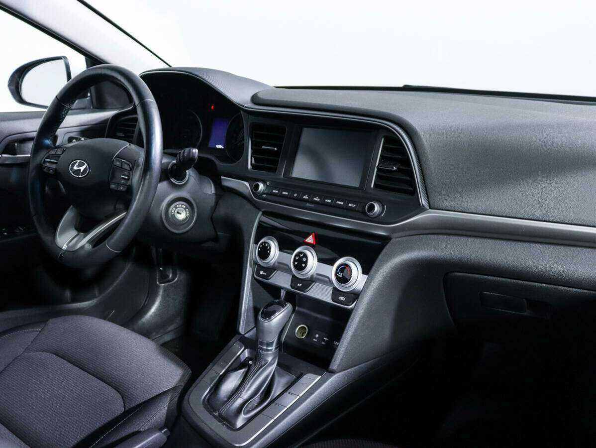 Хендай Елантра б/у, 2020, Автоматическая. Фото: #6