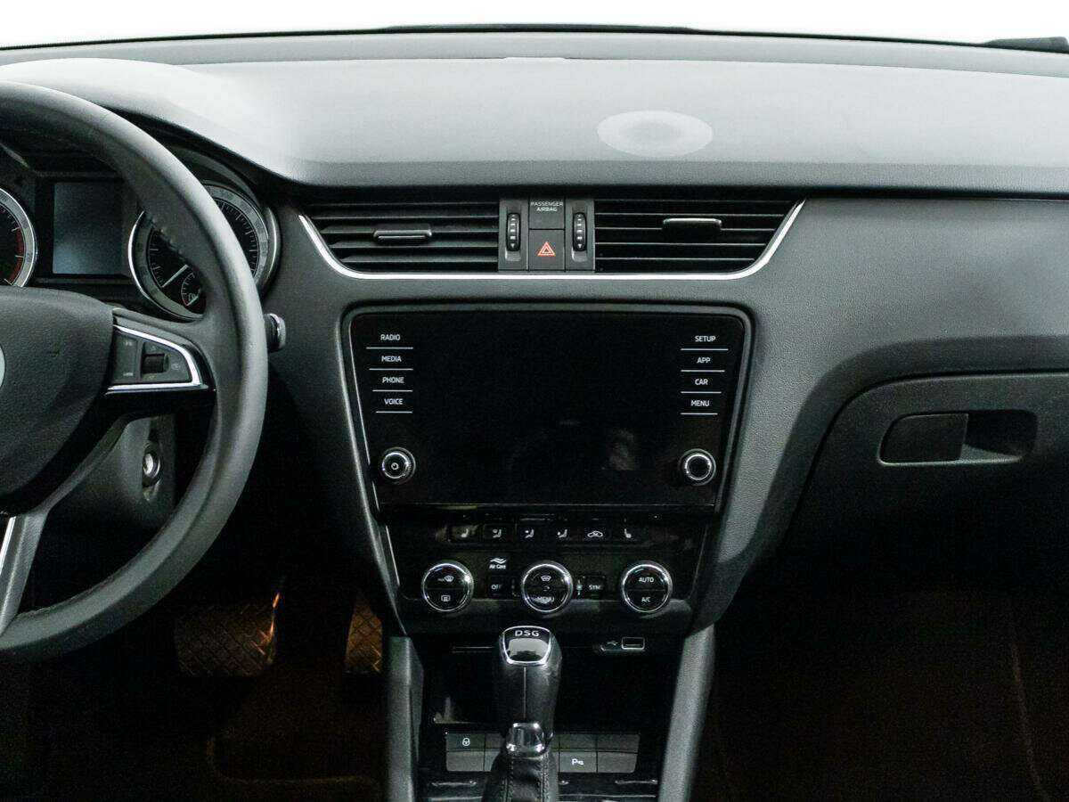 Шкода Октавия б/у, 2019, Роботизированная. Фото: #13