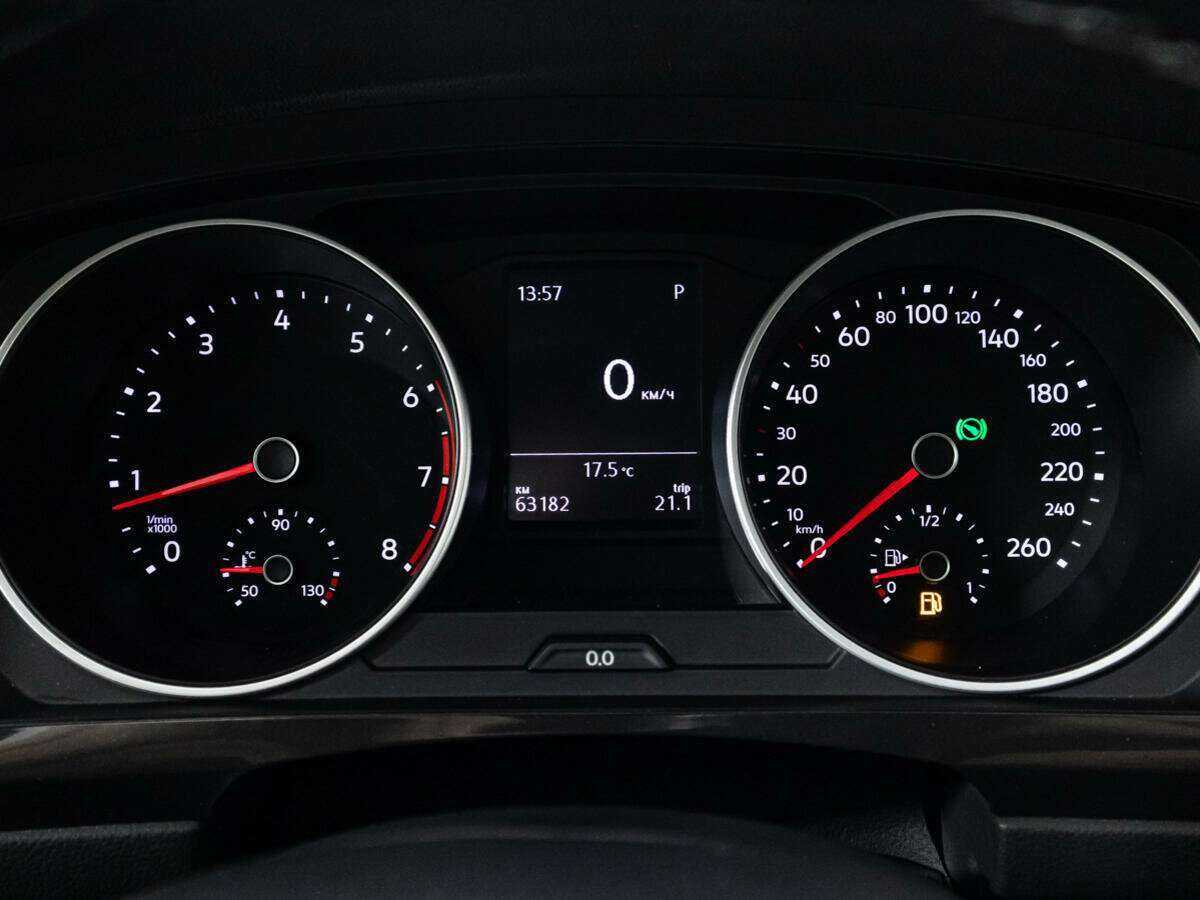 Фольксваген Тигуан б/у, 2017, Роботизированная. Фото: #11