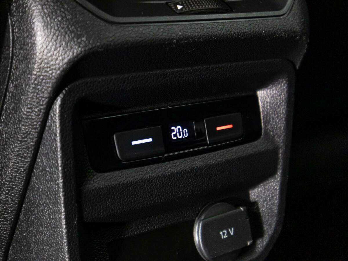 Фольксваген Тигуан б/у, 2017, Роботизированная. Фото: #14