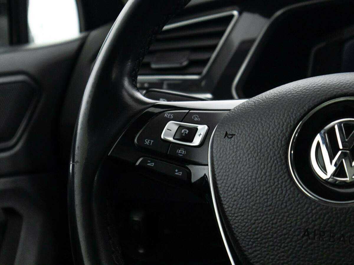 Фольксваген Тигуан б/у, 2019, Роботизированная. Фото: #21