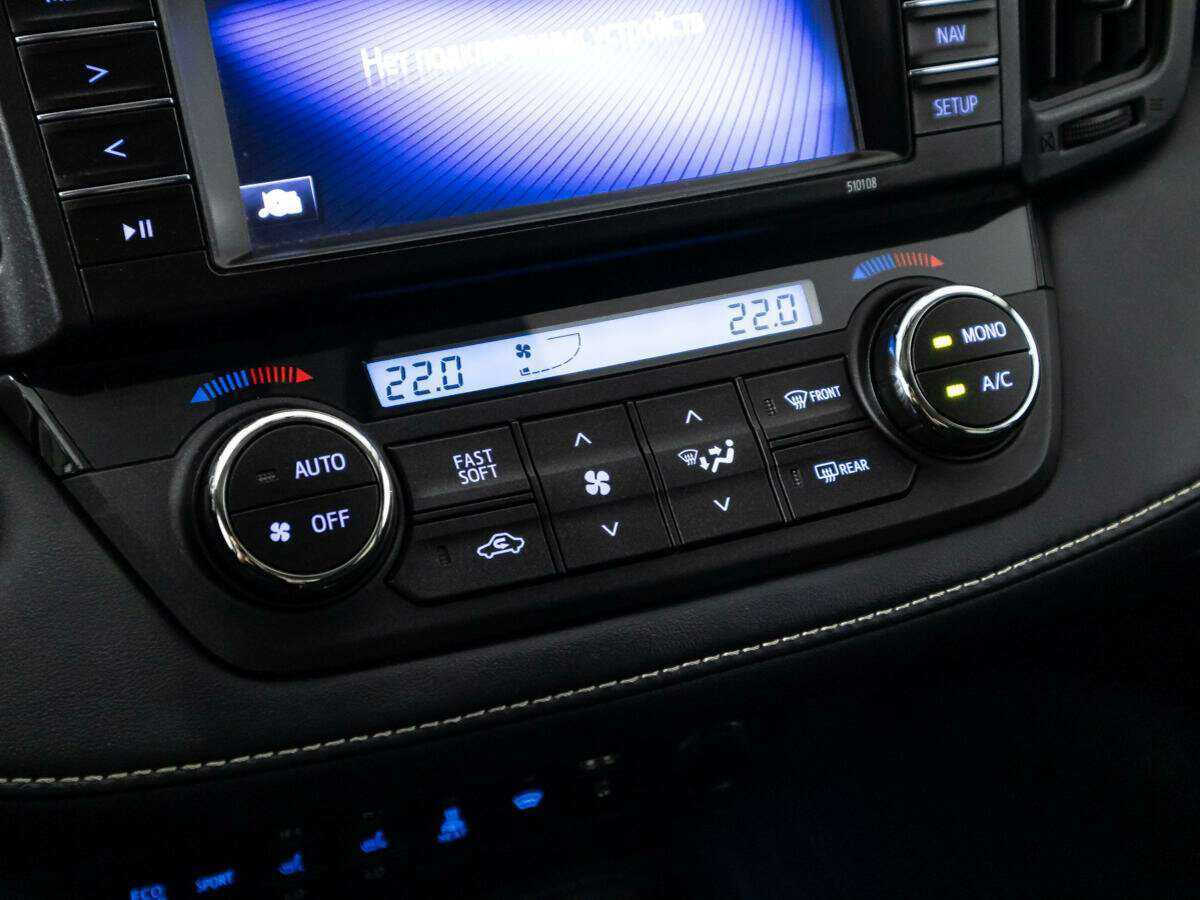 Тойота Рав4 б/у, 2018, Автоматическая. Фото: #15