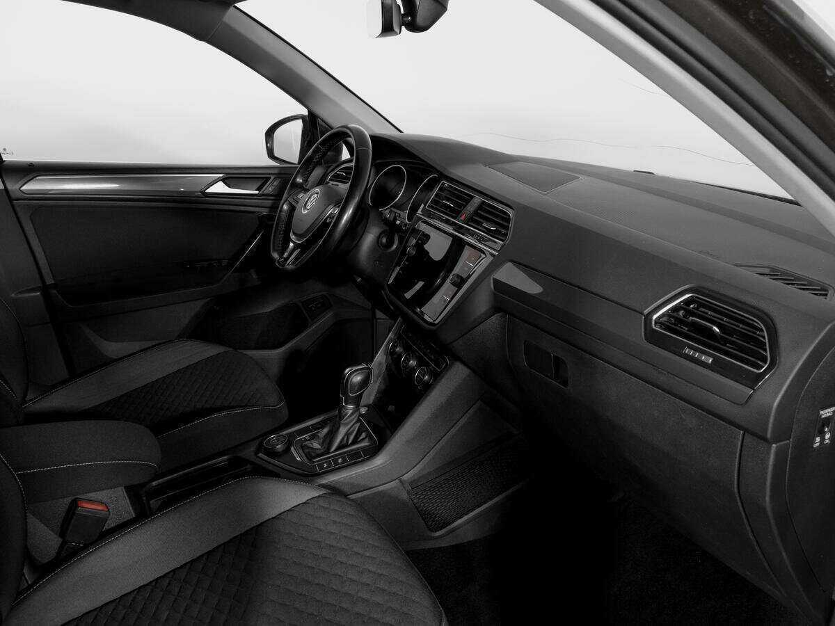 Фольксваген Тигуан б/у, 2018, Роботизированная. Фото: #8