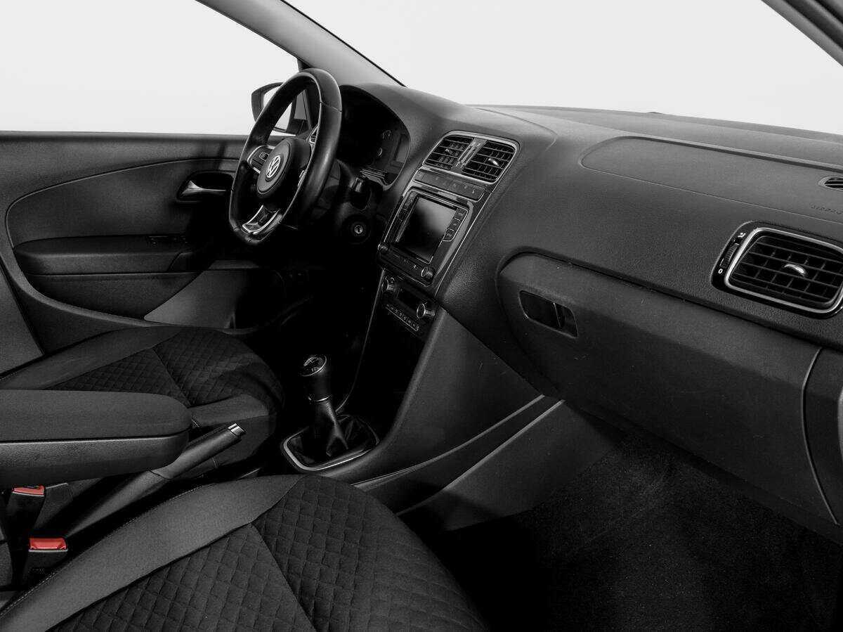 Фольксваген Поло б/у, 2020, Механическая. Фото: #8