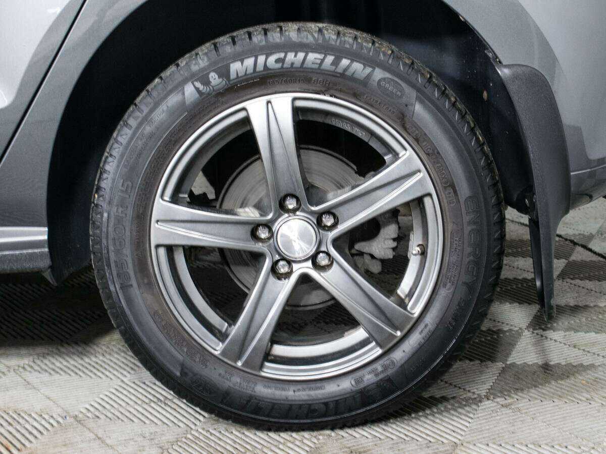 Фольксваген Поло б/у, 2012, Роботизированная. Фото: #14