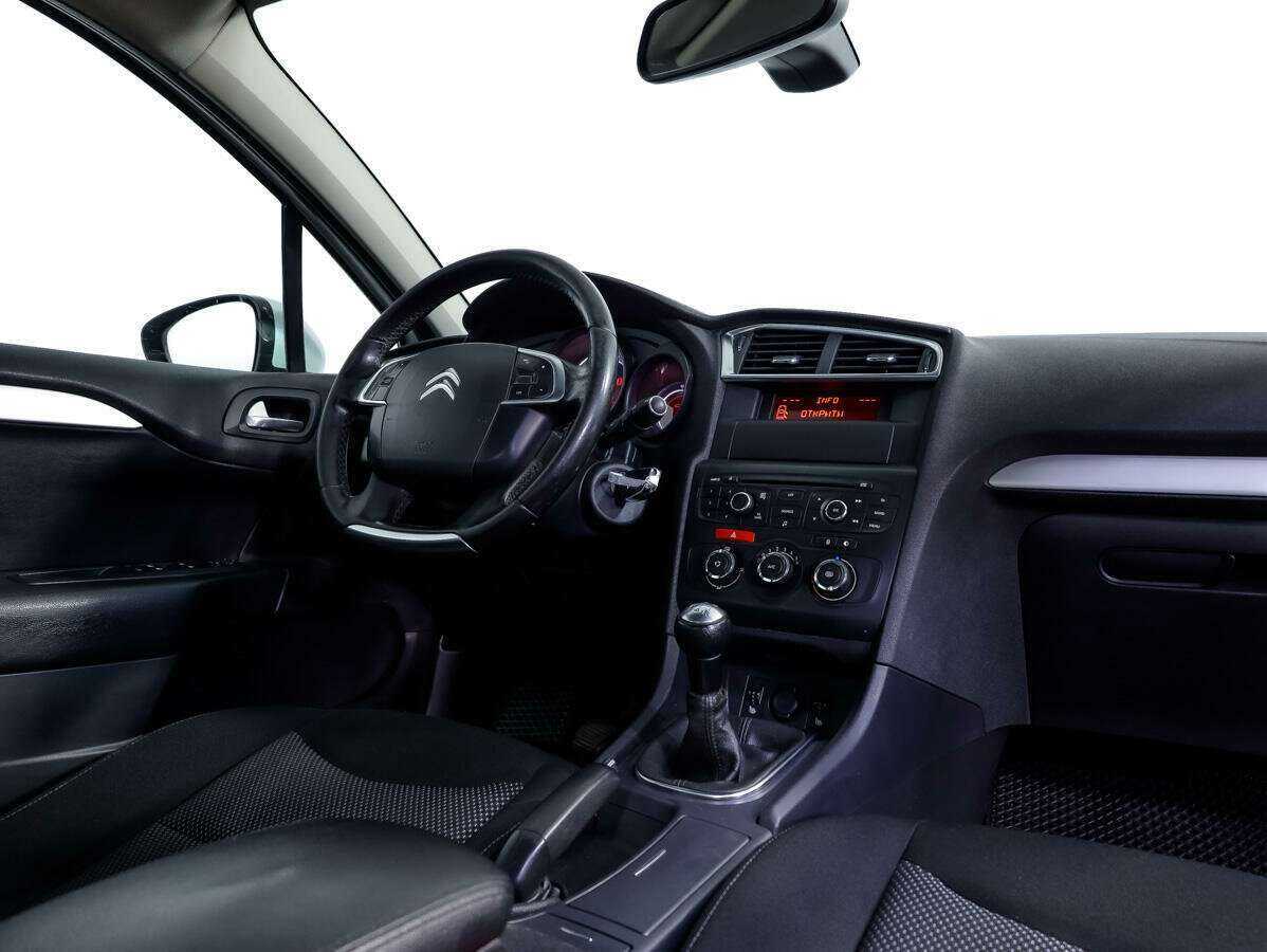 Ситроен Ц4 б/у, 2013, Механическая. Фото: #6