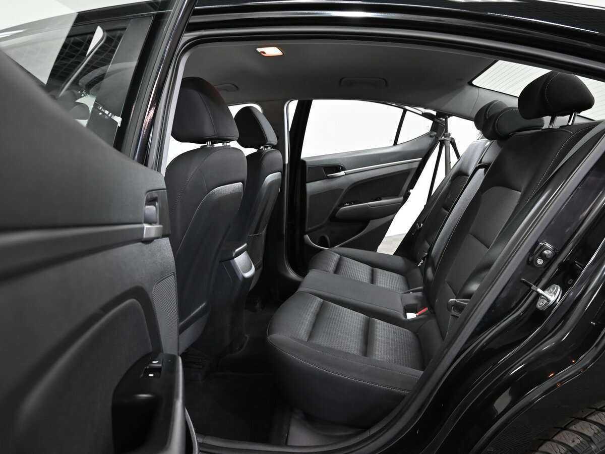 Хендай Елантра б/у, 2017, Автоматическая. Фото: #5