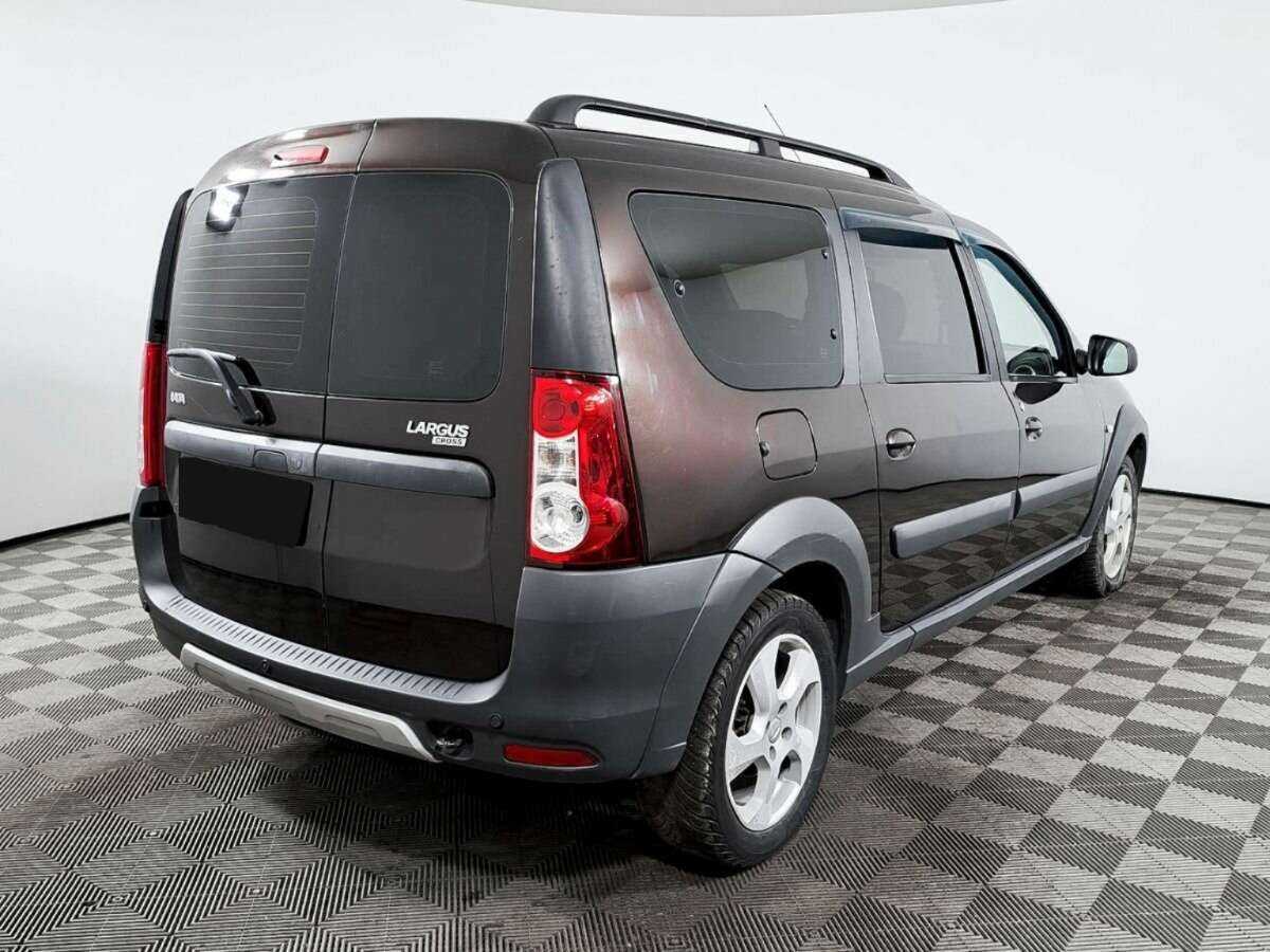 Лада (ВАЗ) Ларгус б/у, 2018, Механическая. Фото: #3