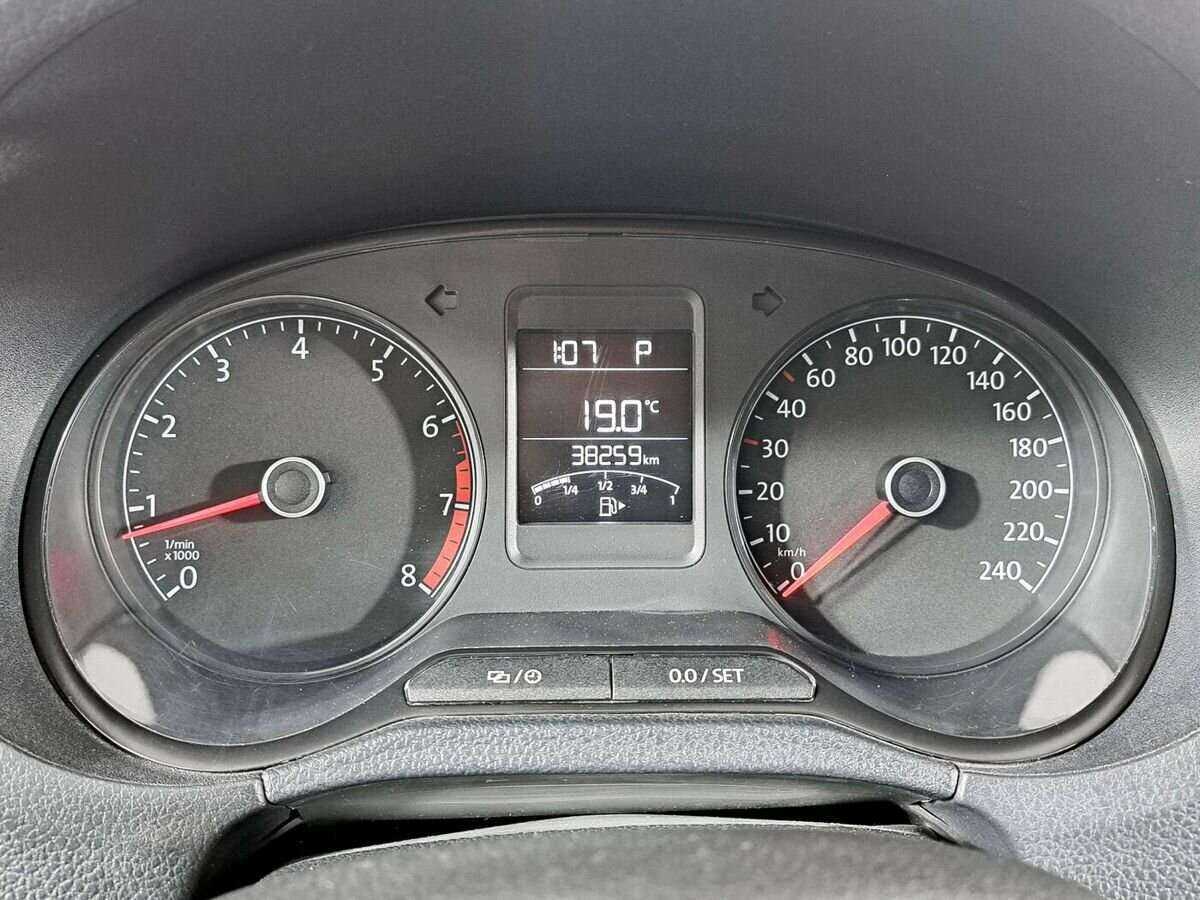 Фольксваген Поло б/у, 2018, Роботизированная. Фото: #7