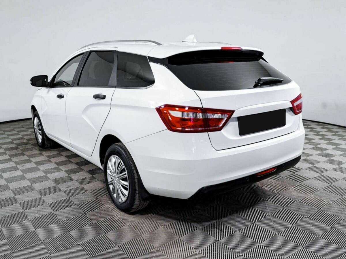 Лада (ВАЗ) Веста б/у, 2019, Механическая. Фото: #5