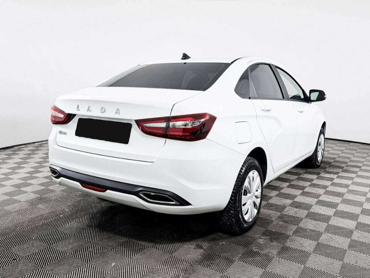 Лада (ВАЗ) Веста б/у, 2023, Механическая. Фото: #3