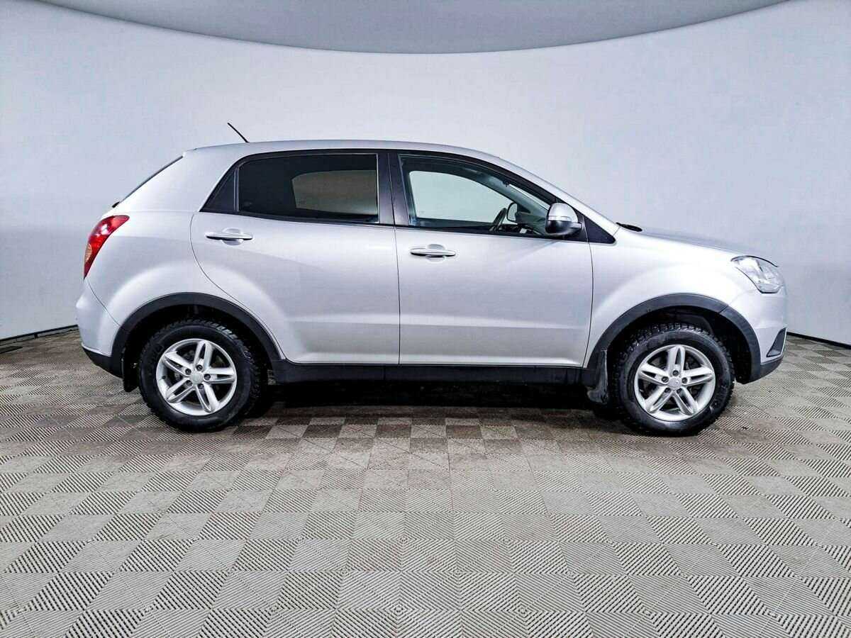 Сан-Ён Актион б/у, 2013, Механическая. Фото: #3