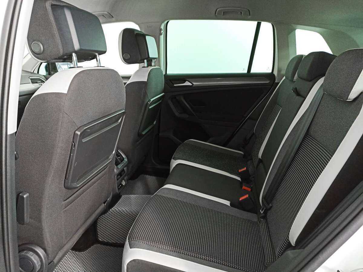 Фольксваген Тигуан б/у, 2019, Роботизированная. Фото: #9