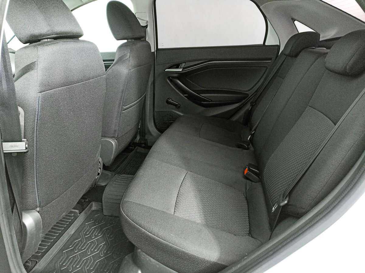 Лада (ВАЗ) Веста б/у, 2021, Механическая. Фото: #9