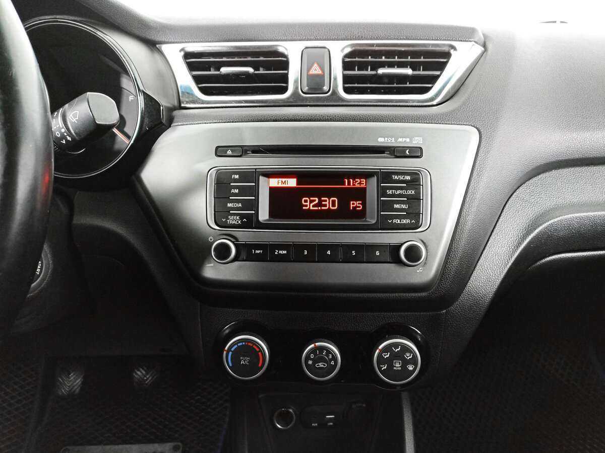 Киа Рио б/у, 2016, Механическая. Фото: #11