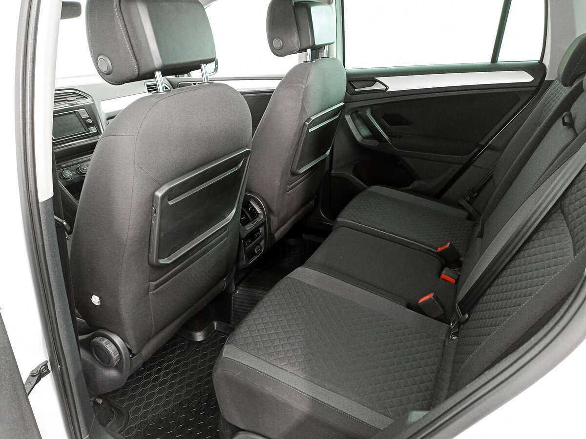 Фольксваген Тигуан б/у, 2017, Роботизированная. Фото: #11