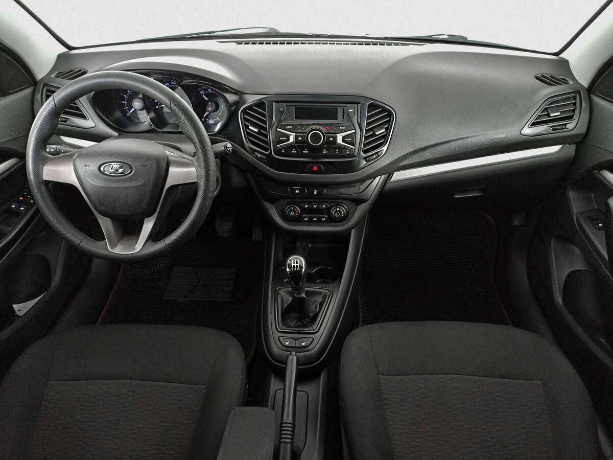 Лада (ВАЗ) Веста б/у, 2017, Механическая. Фото: #11