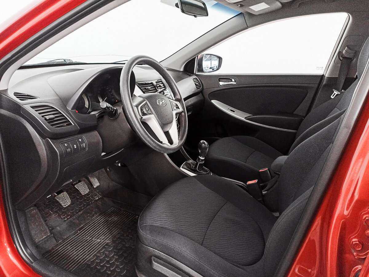 Хендай Солярис б/у, 2012, Механическая. Фото: #11