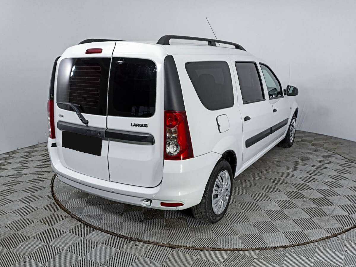 Лада (ВАЗ) Ларгус б/у, 2017, Механическая. Фото: #4