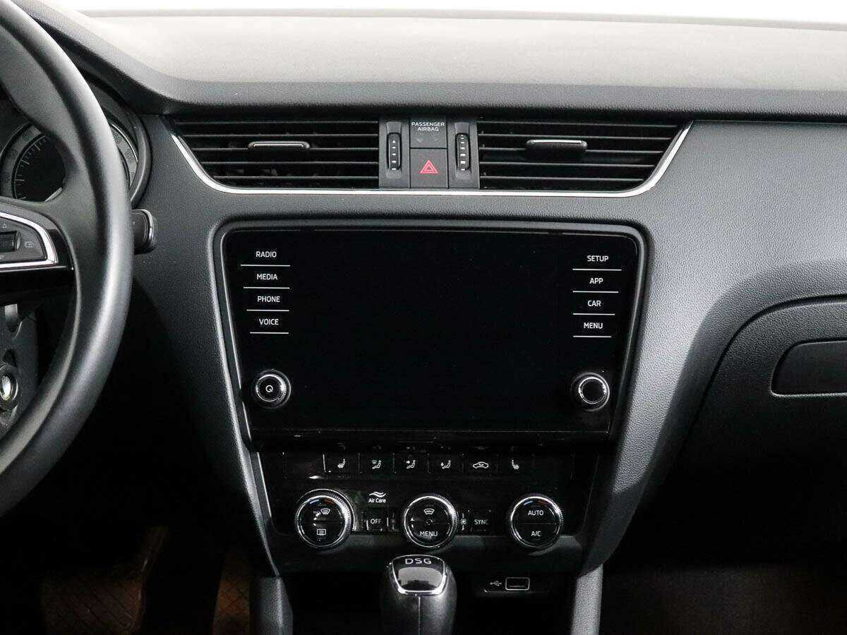 Шкода Октавия б/у, 2018, Роботизированная. Фото: #11