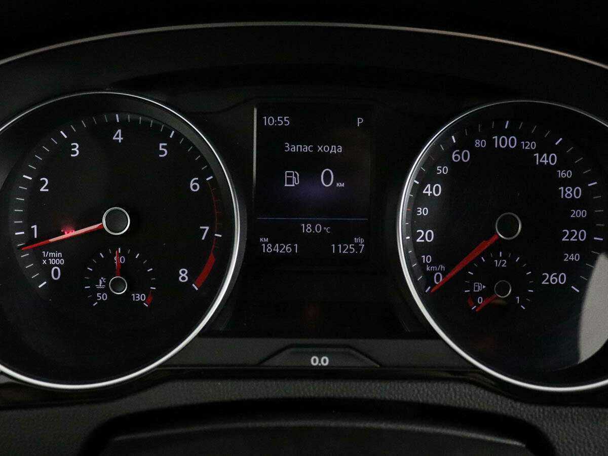 Фольксваген Пассат б/у, 2017, Роботизированная. Фото: #9