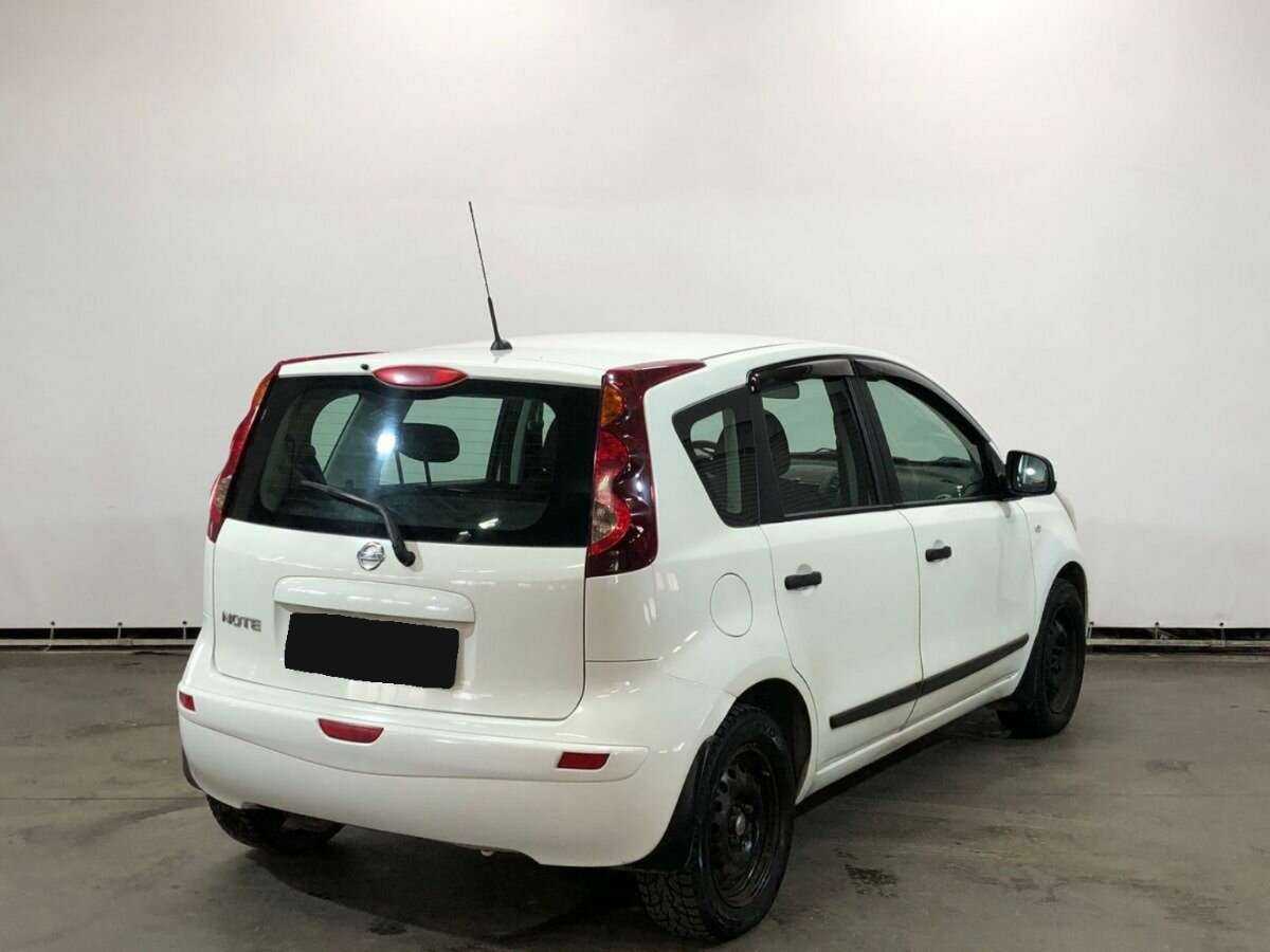 Ниссан Ноут б/у, 2013, Механическая. Фото: #4