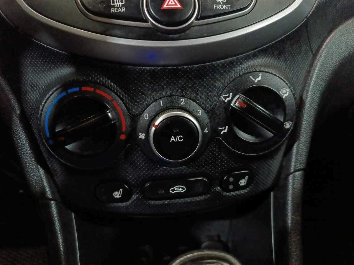 Хендай Солярис б/у, 2016, Автоматическая. Фото: #15