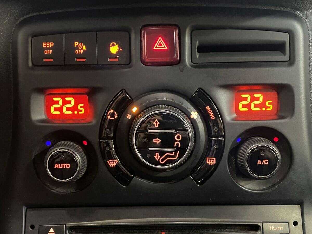 Ситроен Ц3 Пикассо б/у, 2012, Роботизированная. Фото: #12