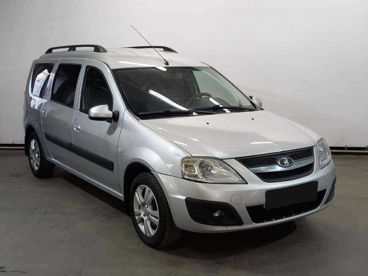 Лада (ВАЗ) Ларгус б/у, 2017, Механическая. Фото: #2