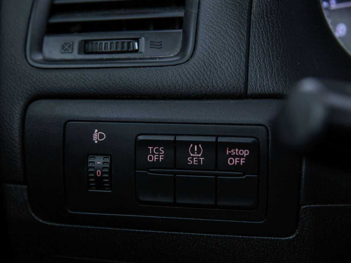 Мазда Ц-Икс-5 б/у, 2014, Механическая. Фото: #11