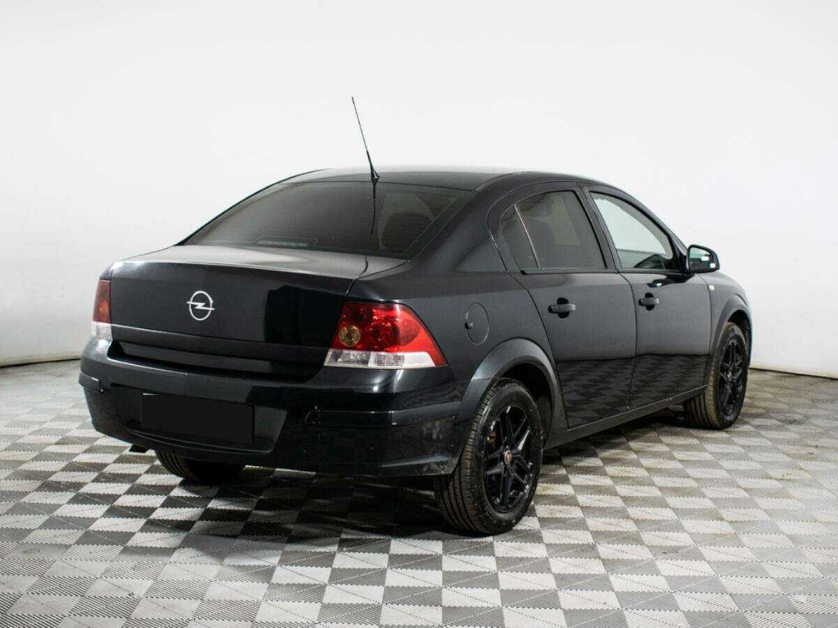 Опель Астра б/у, 2014, Автоматическая. Фото: #3