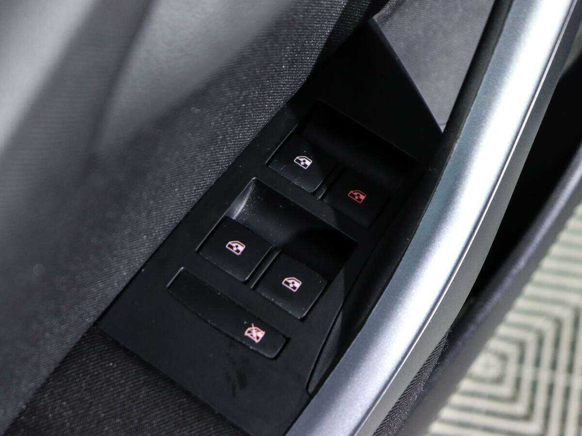 Опель Астра б/у, 2014, Автоматическая. Фото: #12