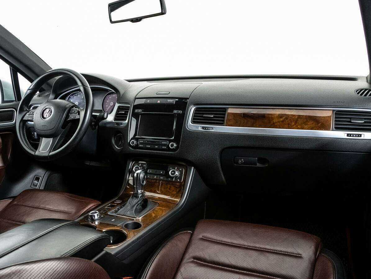 Фольксваген Туарег б/у, 2012, Автоматическая. Фото: #6