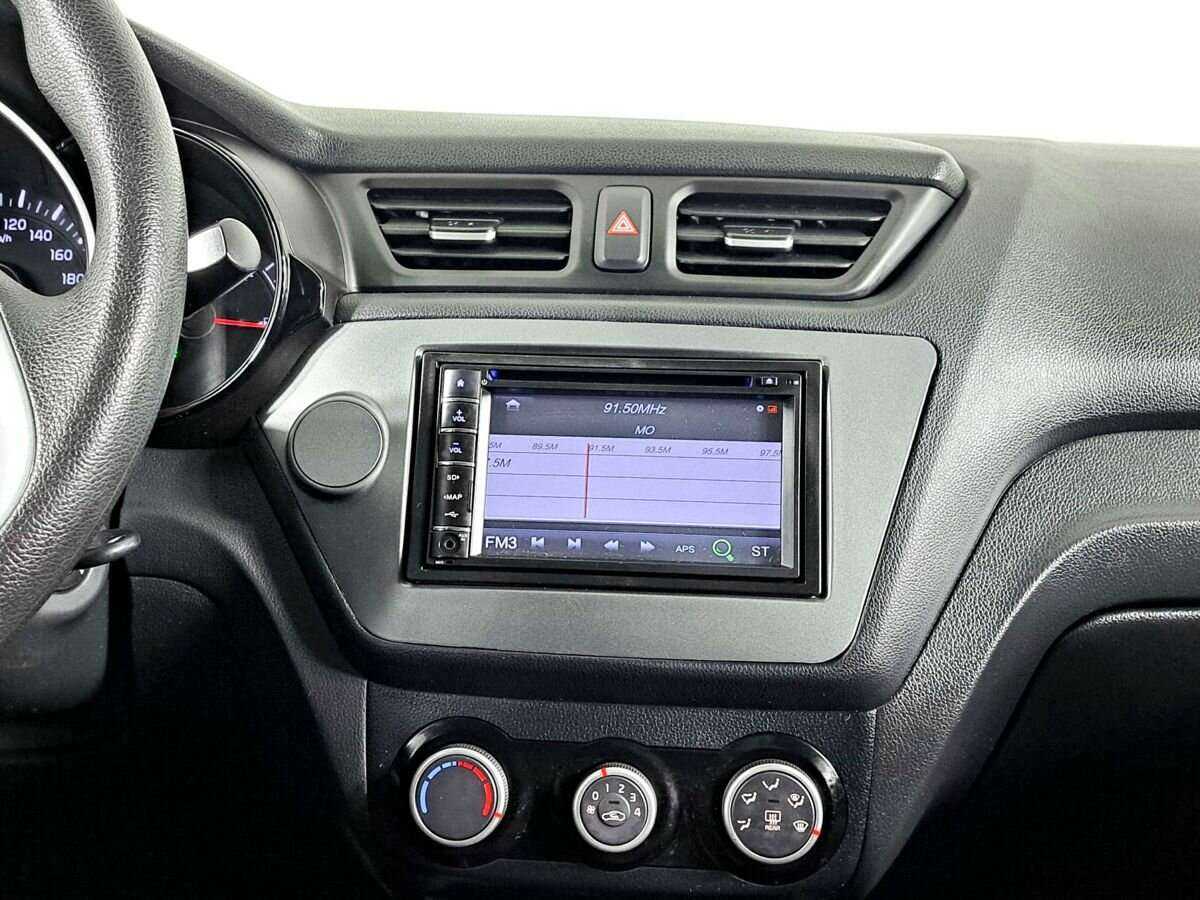 Киа Рио б/у, 2016, Механическая. Фото: #12